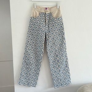 Lisa Says Gah Robyn High-Waist Jean in Blue Daisy Check Print / Sz 26